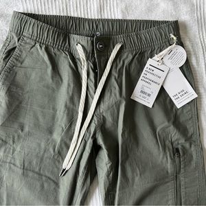 Vuori Army Green Ripstop Pant, Small